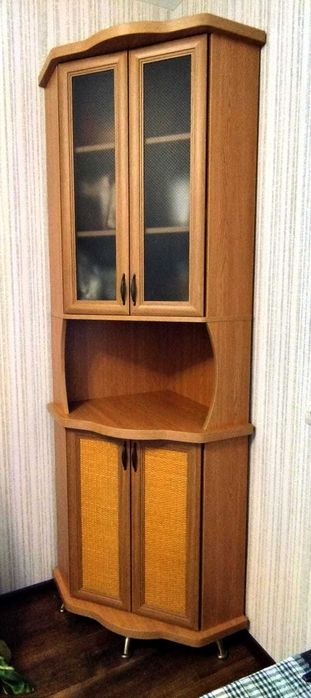 Шафа кімнатна, кутова