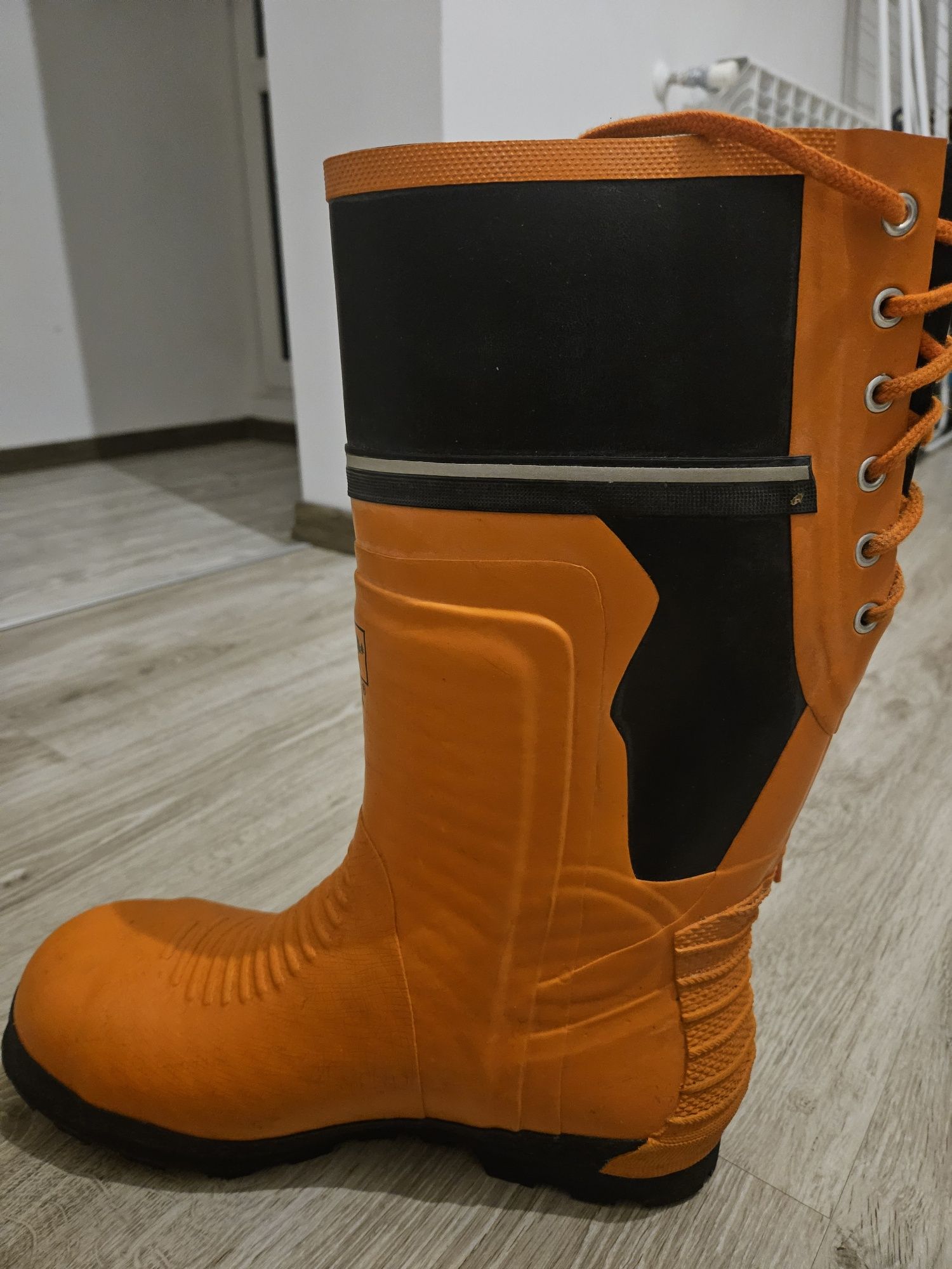 Buty kalosze gumki dla pilarza drwali do lasu nowe wytrzymałe