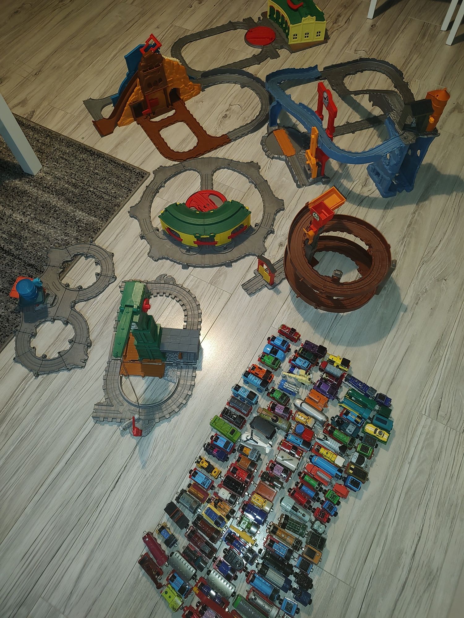 Mega zestaw Tomek i przyjaciele kolejka lokomotywy
