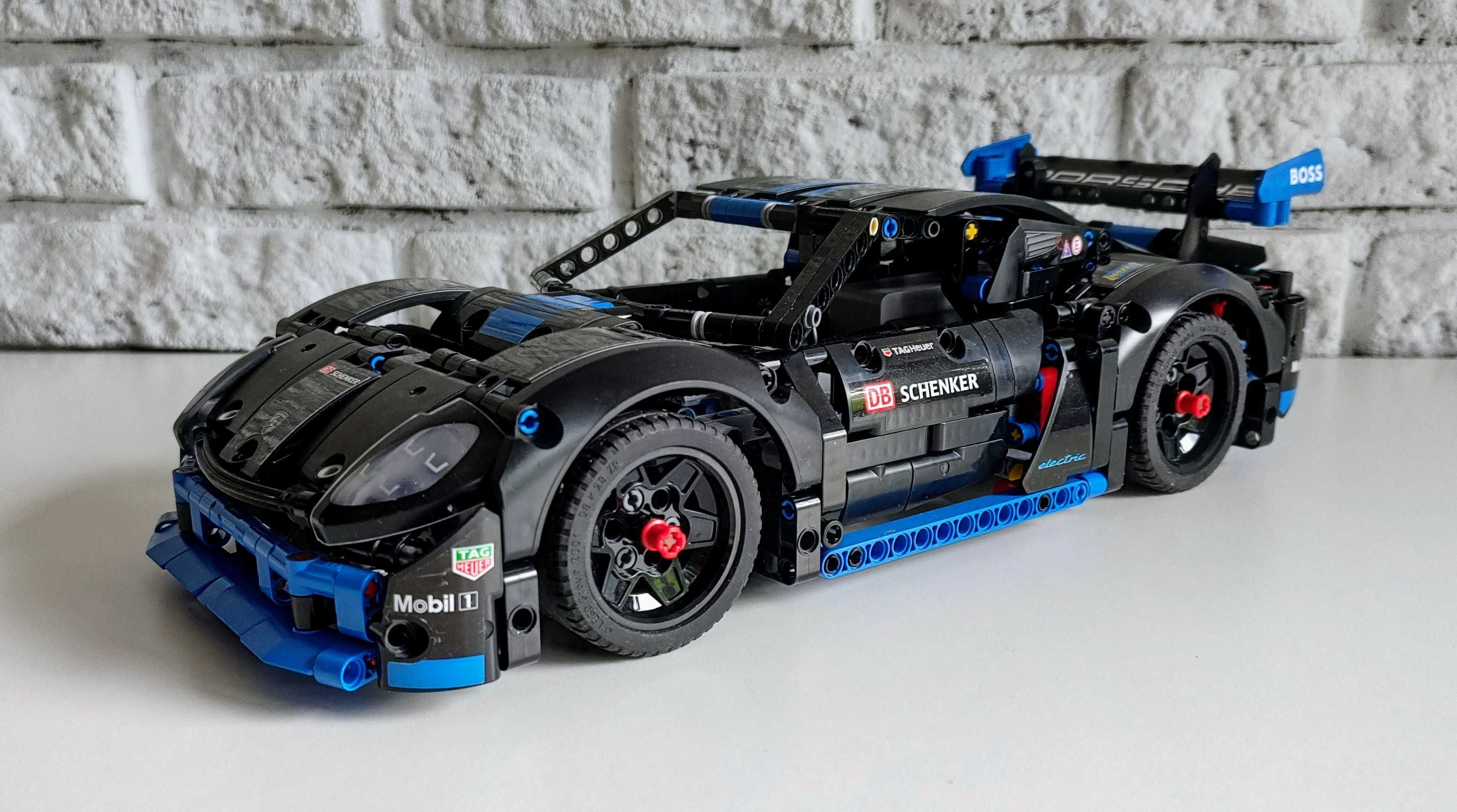 Lego Technic 42176 Porsche GT4 e-Performance (100%)