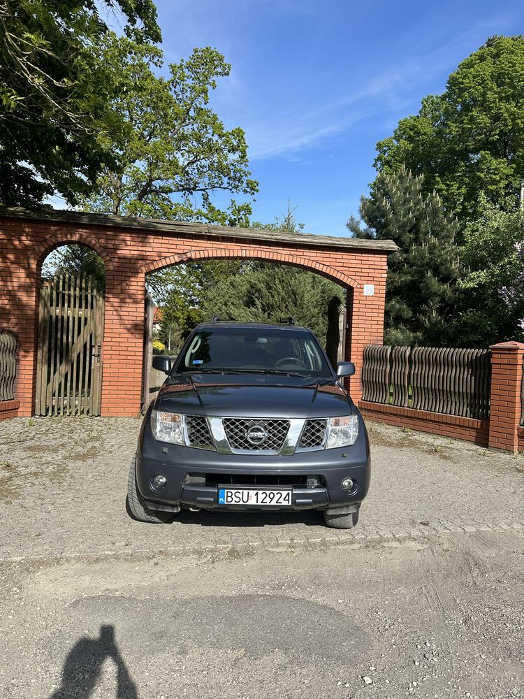 Nissan pathfinder / kamera cofania / 7 osobowy / FULL WYPOSAŻENIE 4x4