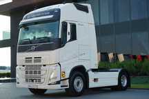 Volvo FH 500 / KLIMATYZACJA POSTOJOWA  / I-SAVE / OPONY 100% / SPROWADZONY / PO KONTRAKCIE SERWISOWYM