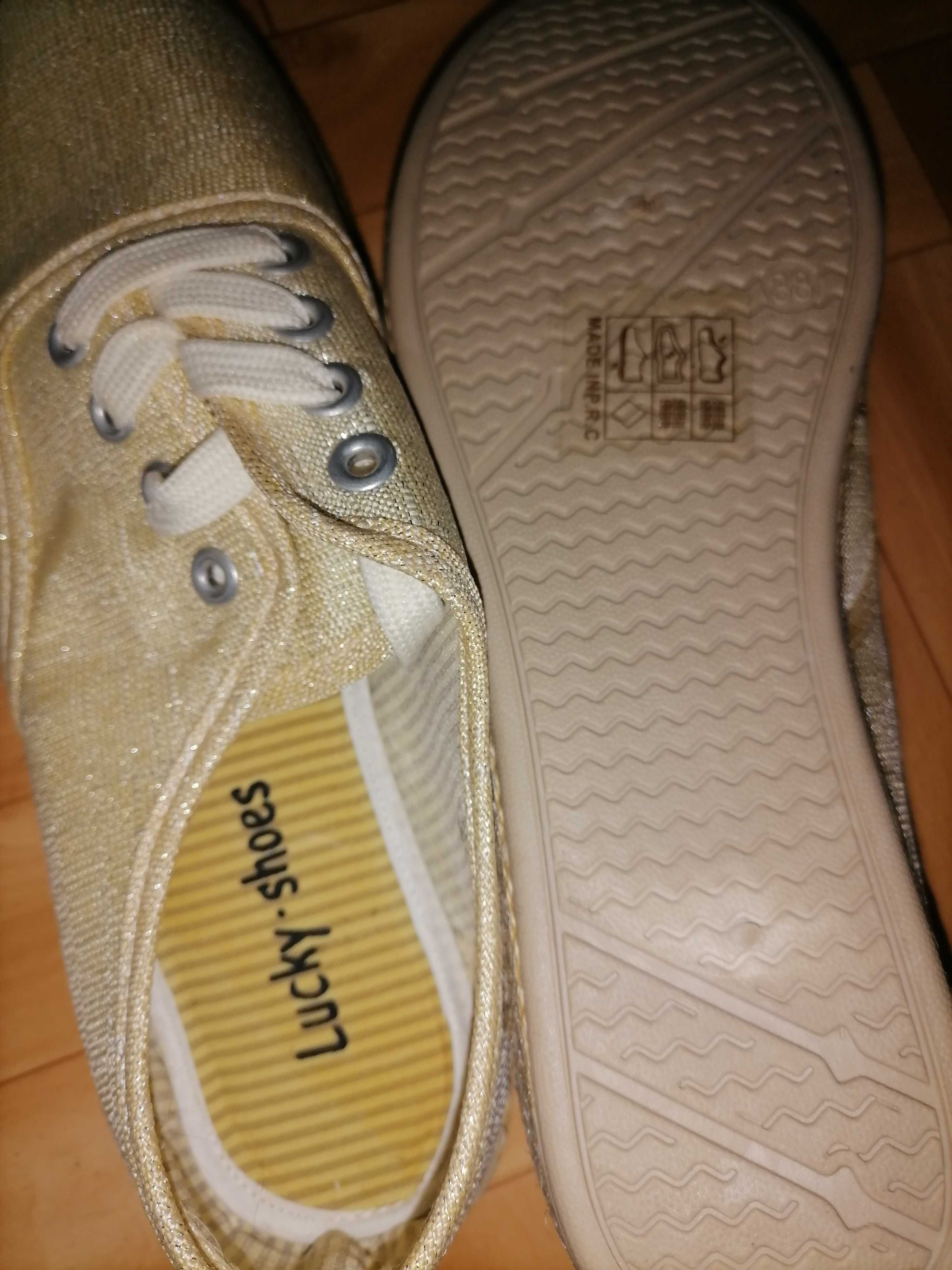Trampki damskie nowe