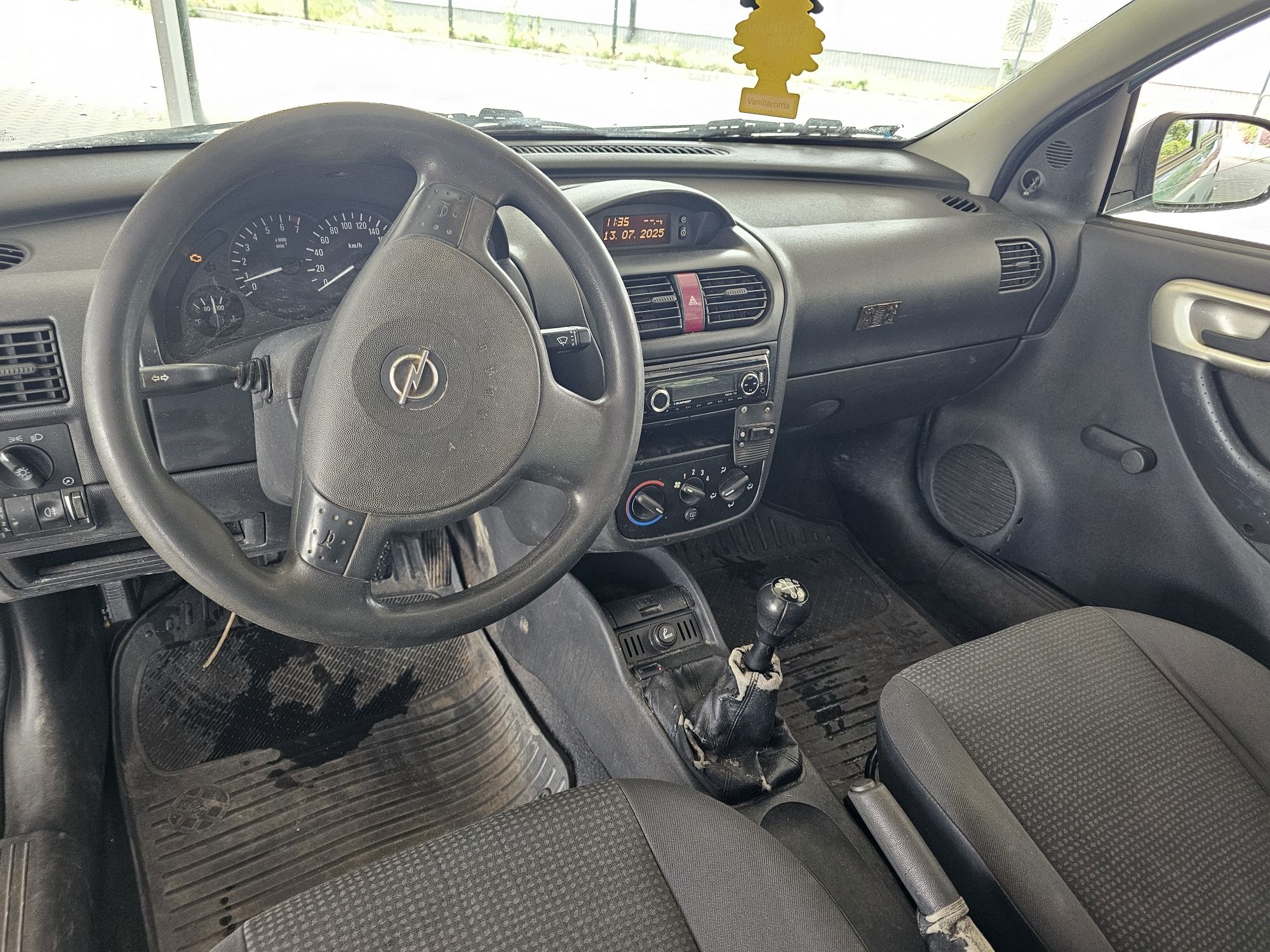 Opel Corsa 5 drzwi 1.0 LPG 2003r alufelgi radio CD