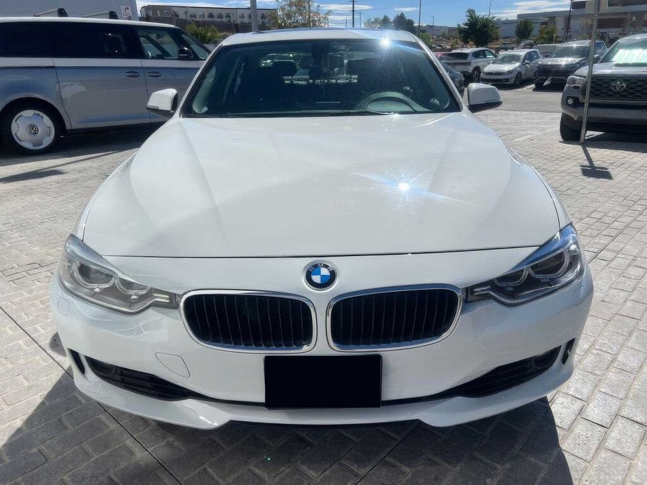 BMW 3 Series 328i xDrive      2015