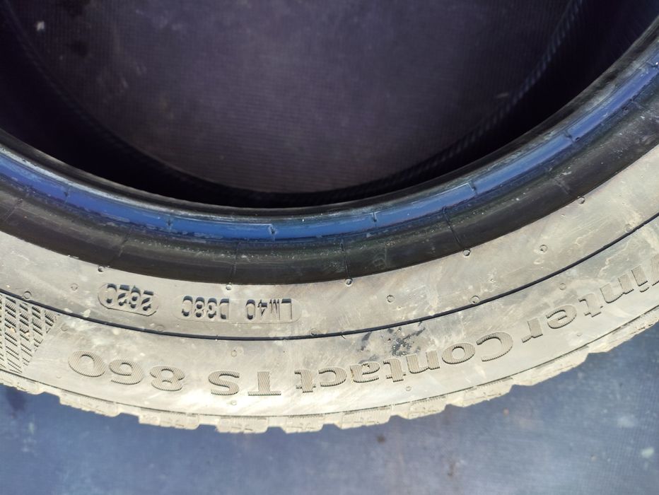 Opony zimowe Continental 225/50/17 20r