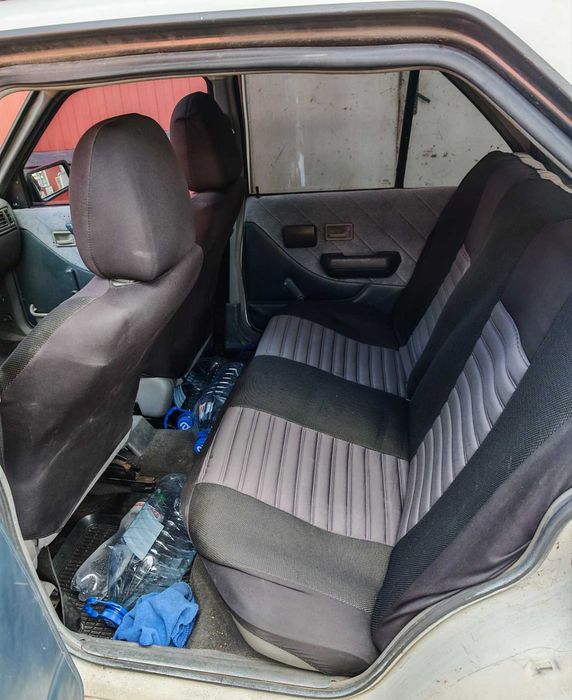 Опель Аскона, міцний,  надійний.