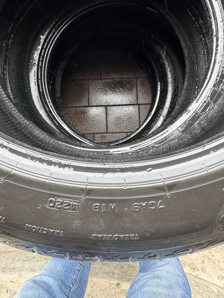 Bridgestone ECO 255 40 r20 2020рік