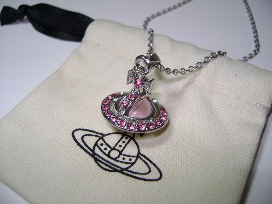 Кулон Vivienne Westwood різних кольорів