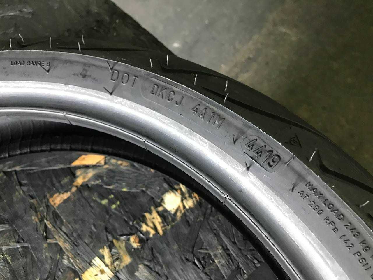 Мото шини б/в 120/70 R18 Dunlop SportMax RoadSmart II (2093М)