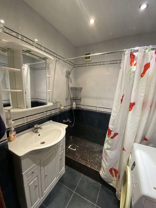 Терміновий продаж 3 кім Л.Лукьяненка 2/4 м.Оболонь