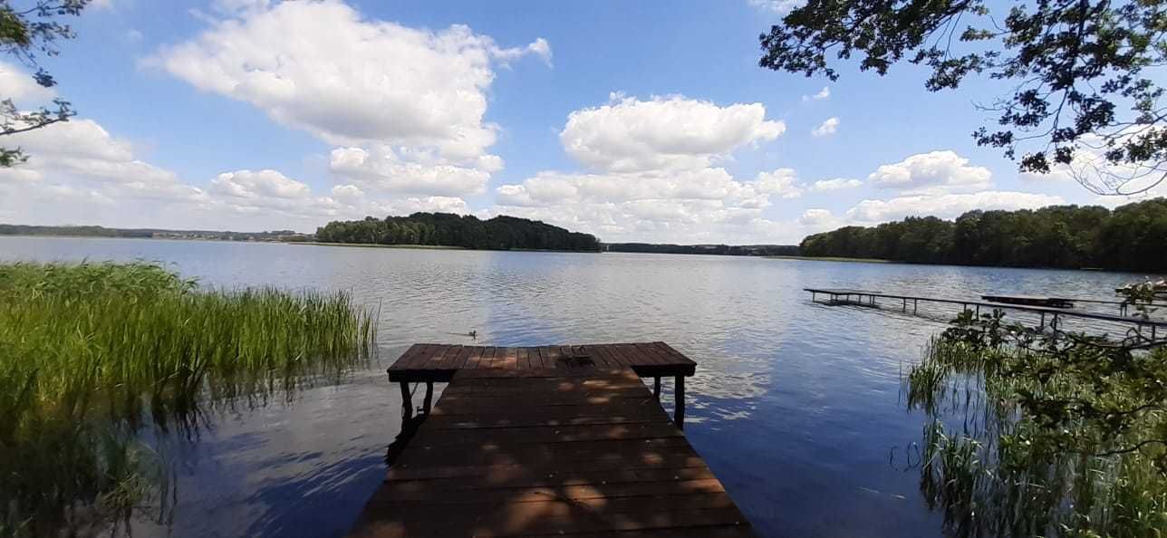 Domek letniskowy nad jeziorem Wulpińskim, Warmia i Mazury.