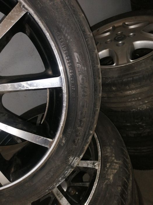 Jantes 17 BMW/ Renault com o centro excêntrico