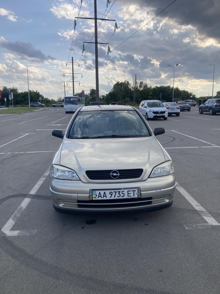 Opel Astra g.