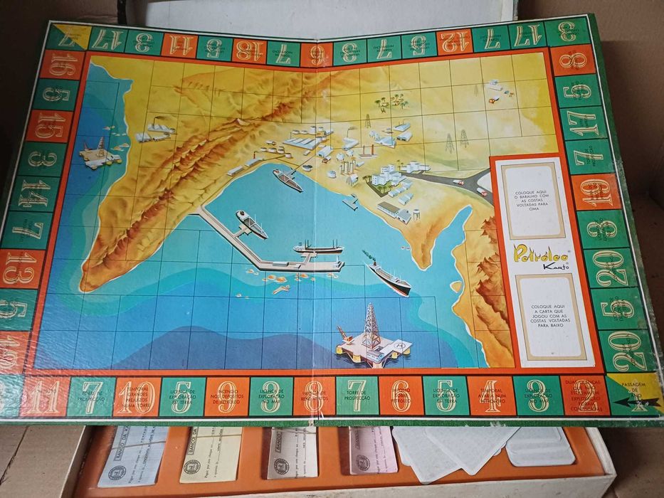 Jogo de Tabuleiro Vintage "Petróleo" - Completo