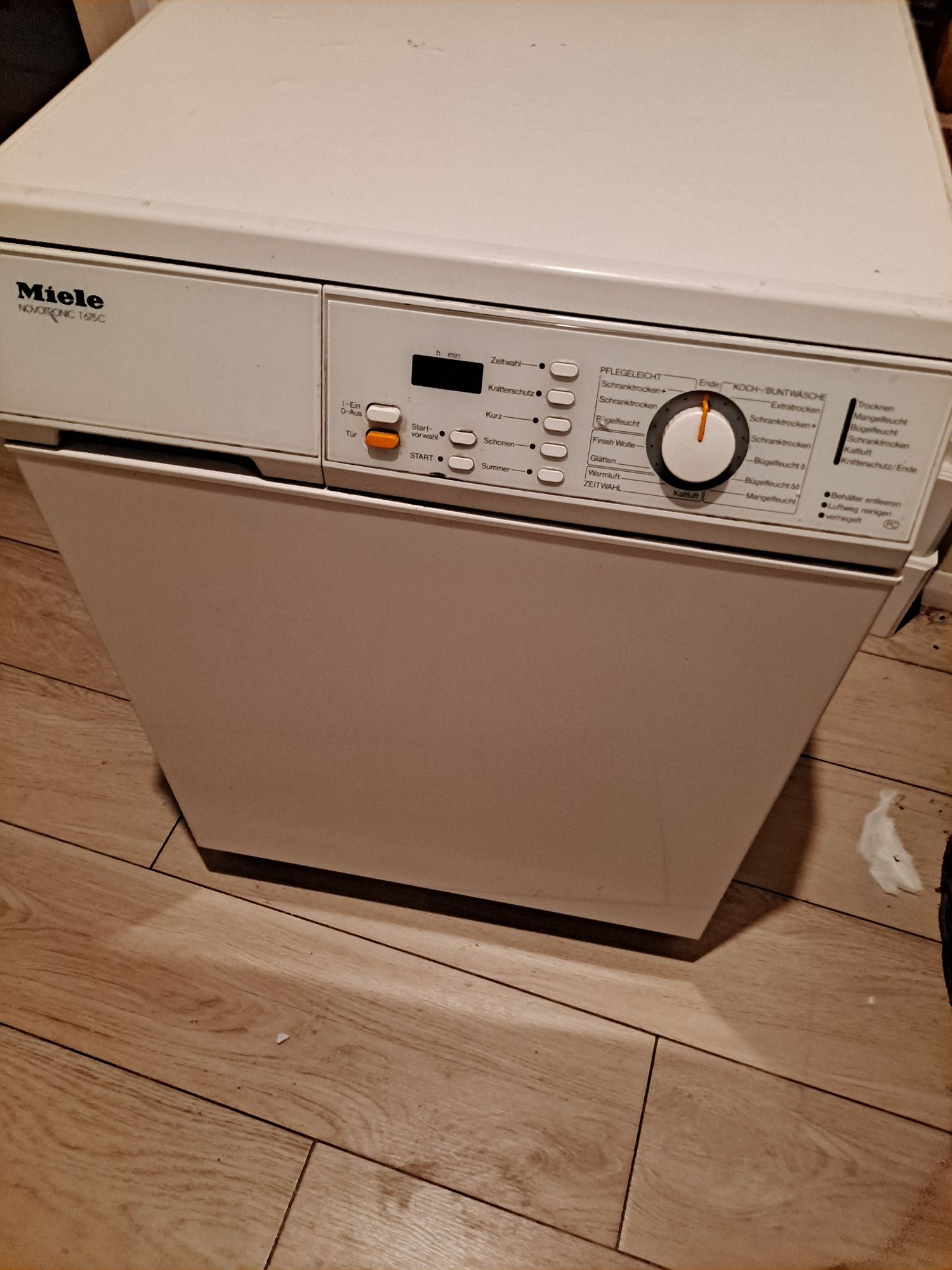 Suszarka miele T675C  i T575C