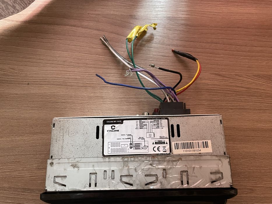 Автомобільний магнітофон