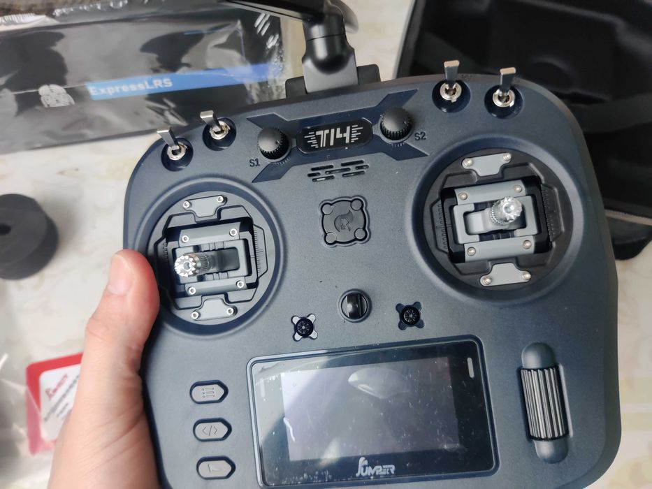 Апаратура Jumper T14 HALL Sensor ELRS 2.4 EdgeTX пульт симулятор FPV