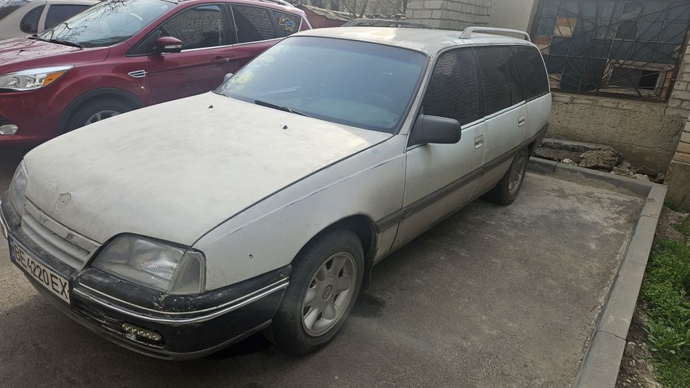 Opel Omega A Caravan