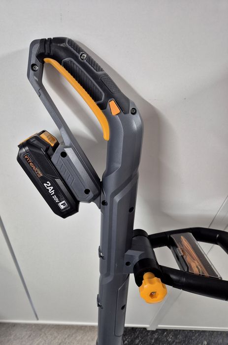 Podkaszarka akumulatorowa POWERMAT PM-PKA-20C, Komis Jasło Czackiego