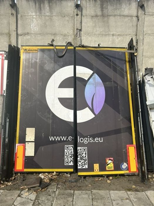 DRZWI Wielton mega  KOMPLETNE 2022 rok naczepa przyczepa super stan