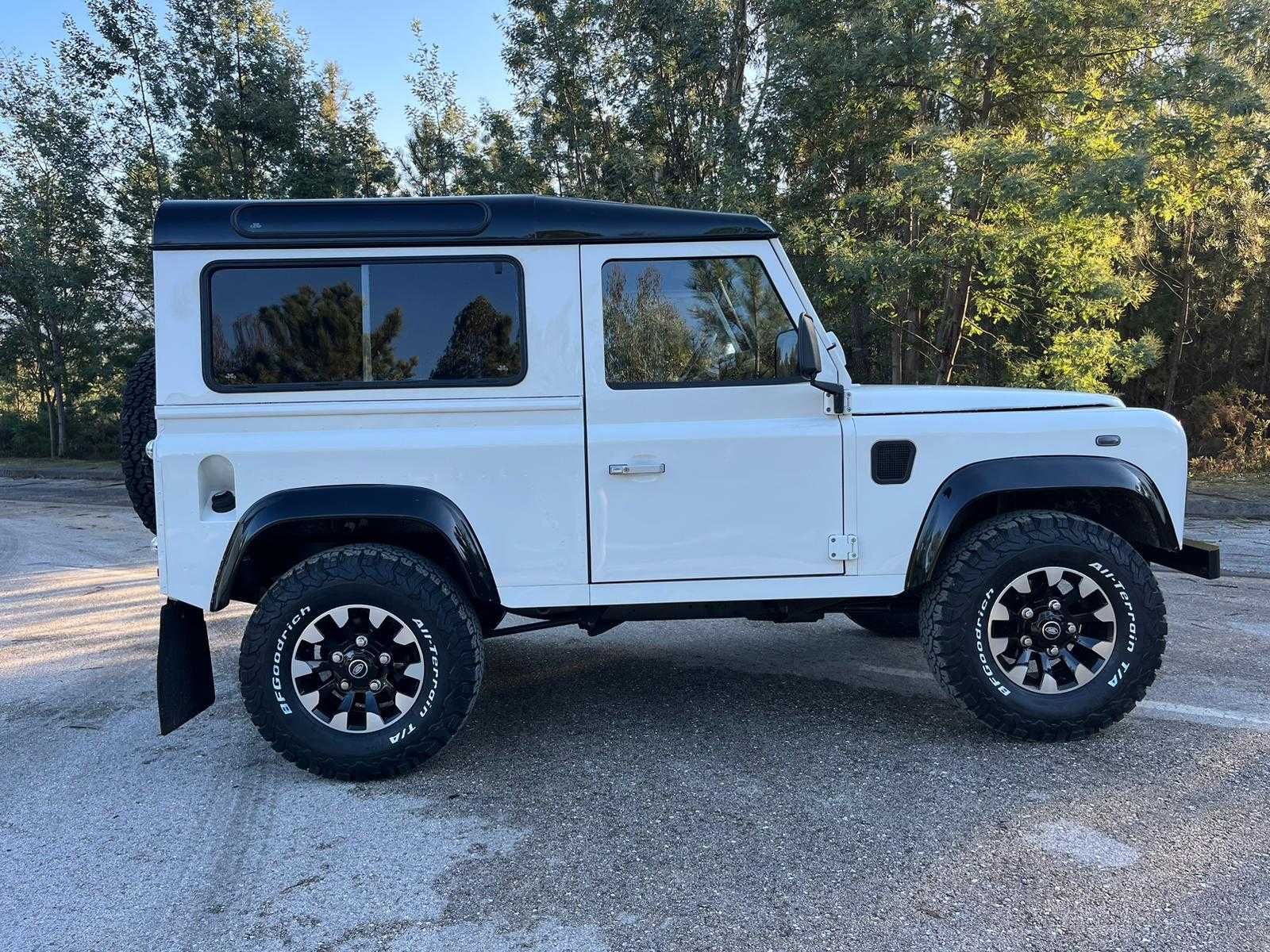 Land Rover DEFENDER Td5 de 2005