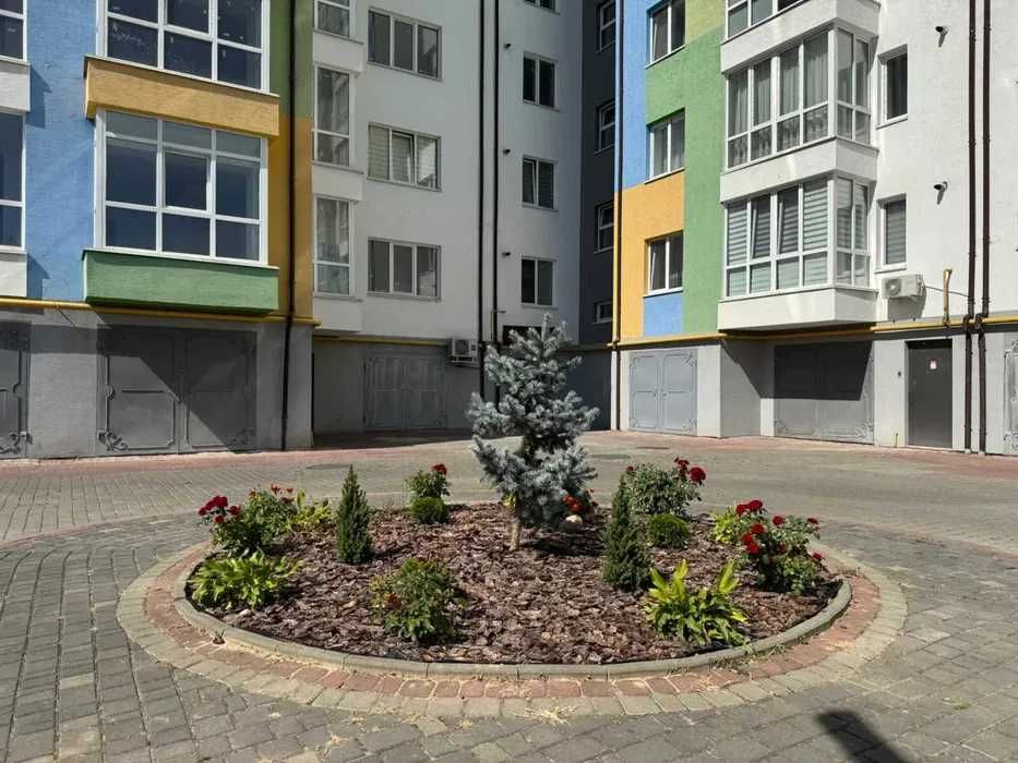 Продам терміново 1 кім в сучасному ЖК. Все включено в ціну. ПРОГРАМИ.