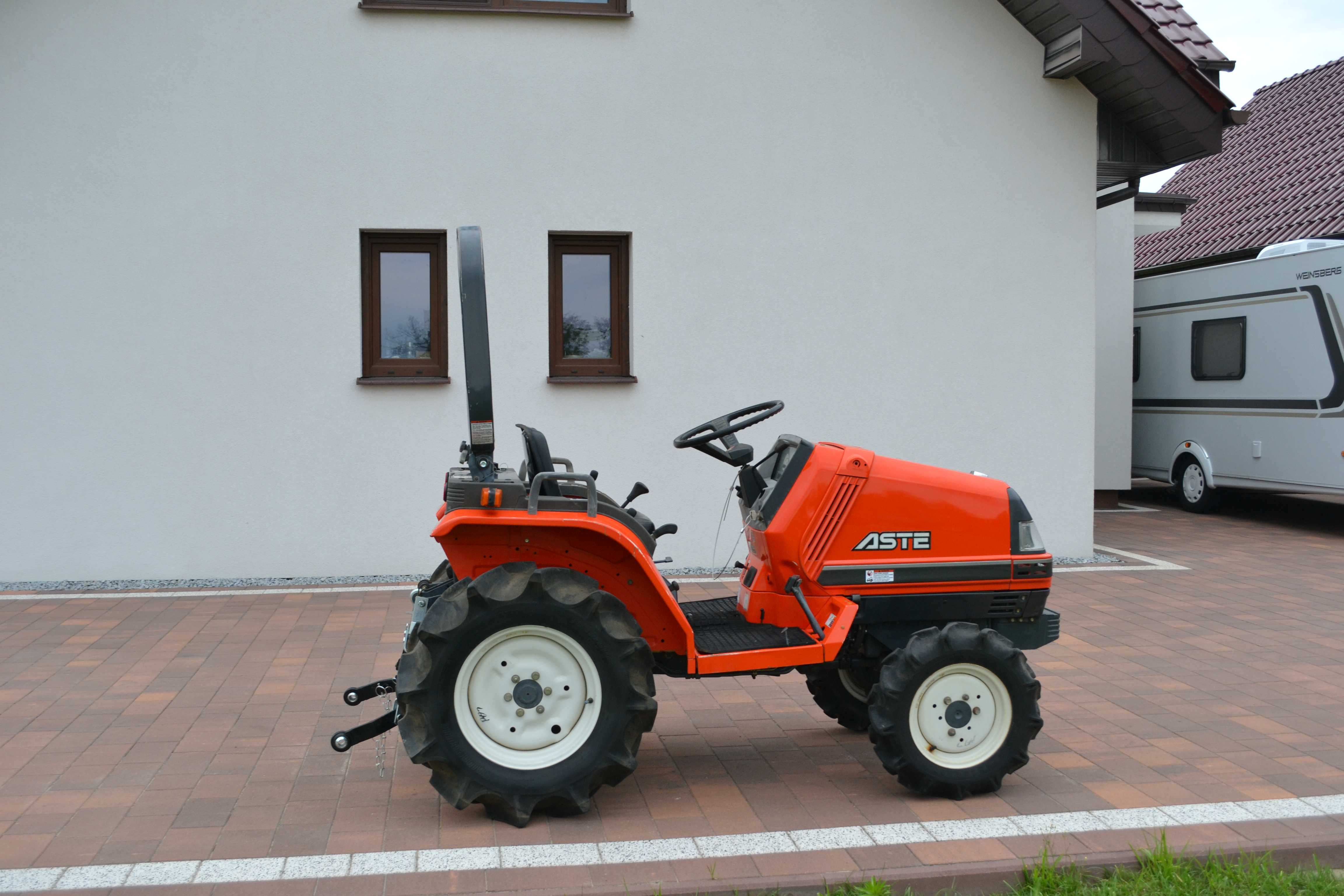 Traktorek japoński mini traktor Yanmar Kubota K japonski