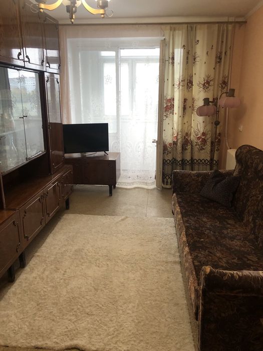 Продам 2к.квартиру в цегляному будинку Романа Атаманюка вул.