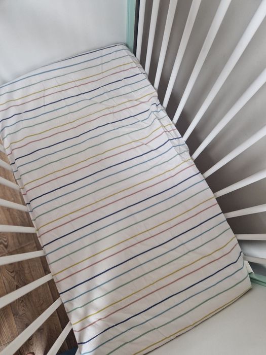 Постіль для ліжка, простирадло на резинці