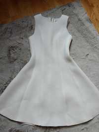 Biała sukienka piankowa xs Glamorous