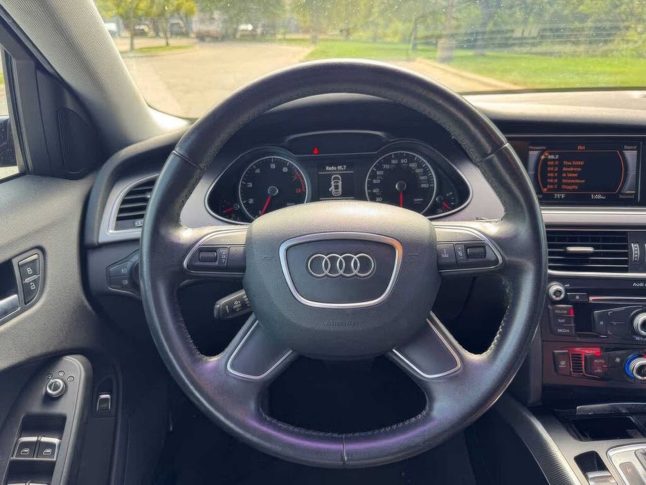 Audi A4 Premium      2014