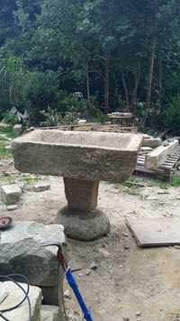 Basen donica fontanna zlew umywalka koryto kamień naturalny piaskowiec