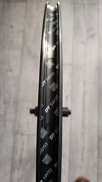 Koła szosowe Bontrager Aeolus Pro 3 karbon