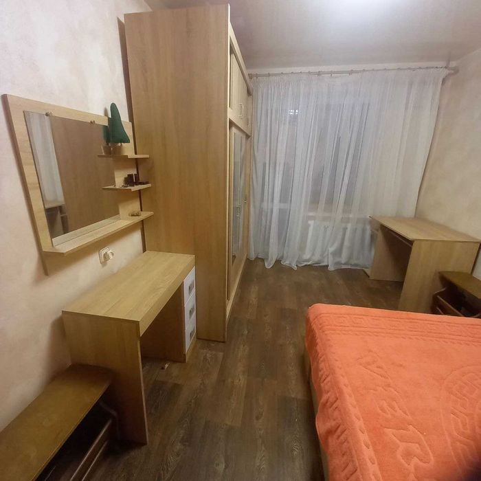 Продам 2х комнатную чешку  хорошем состоянии.