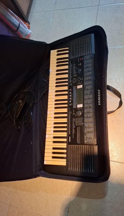 Teclado Yamaha para desocupar