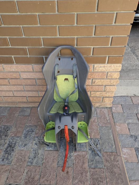 Дитяче крісло на велосипед