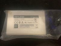 Продам PoE адаптер TP-LINK TL-PoE200B