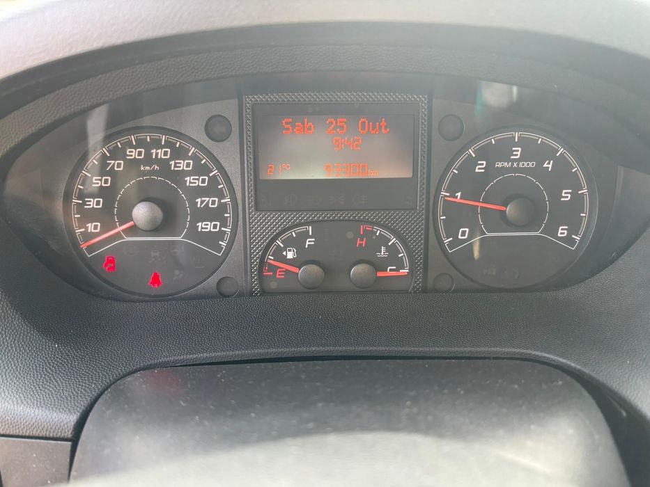 Citroen Jumper 35 L2H2 2.2 BlueHdi 140 93 mil km