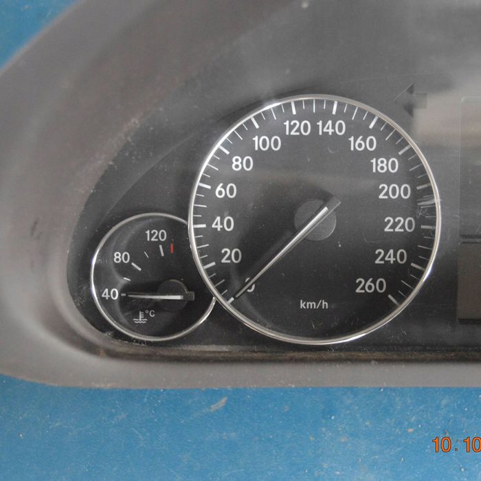mercedes-benz c w203 lift 2.2 cdi licznik prędkościomierz om646 a203