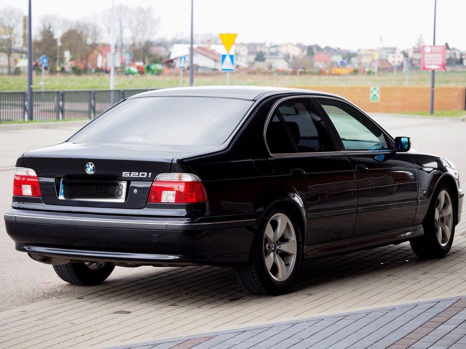 Piękne czarne BMW e39 520i automat LPG  beznyna + gaz sedan stan super