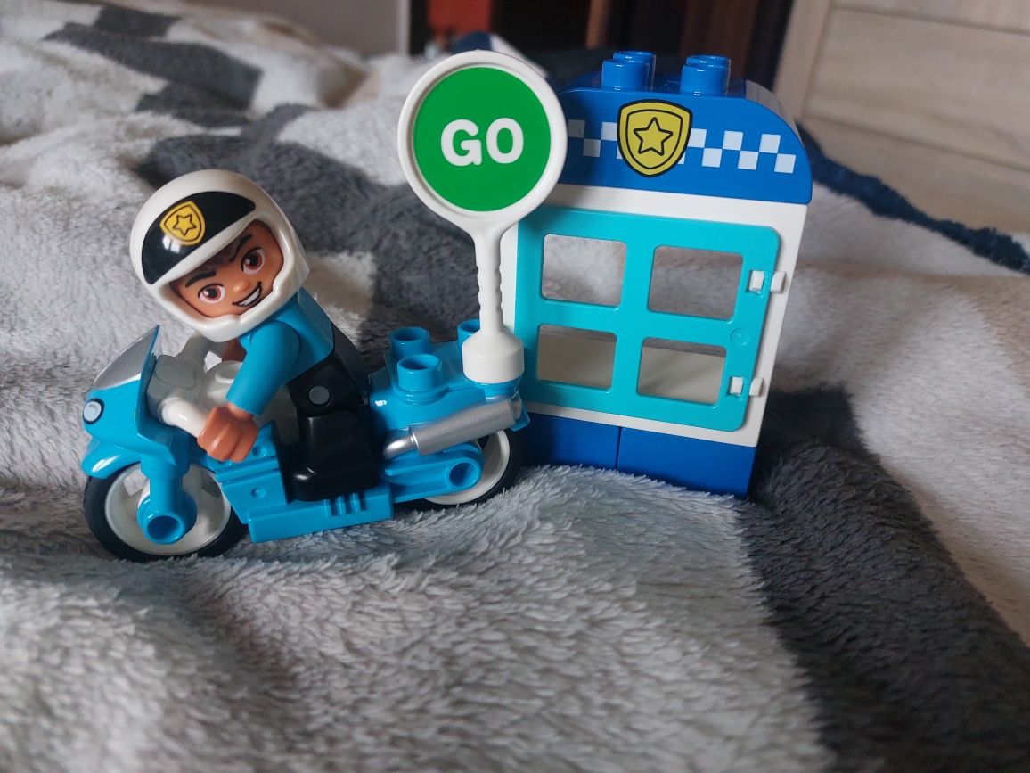 Lego duplo policja