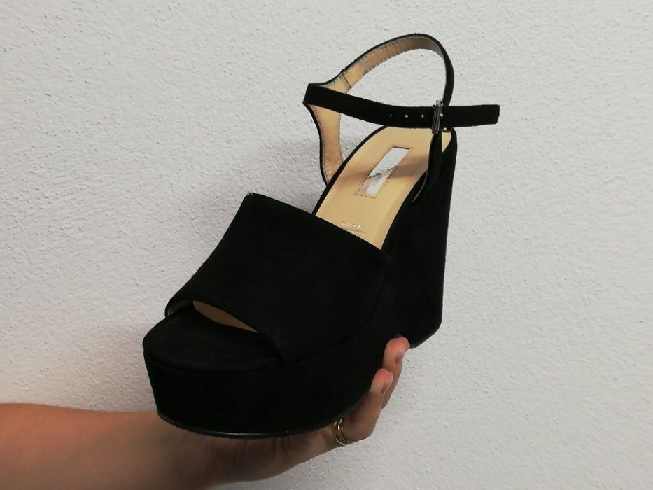 Sandálias Guess 36