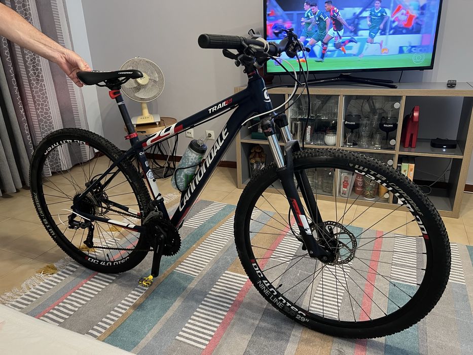 Bicicleta Cannondale TRAIL 5