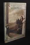Livro Labirinto do mundo Memórias Yourcenar Difel