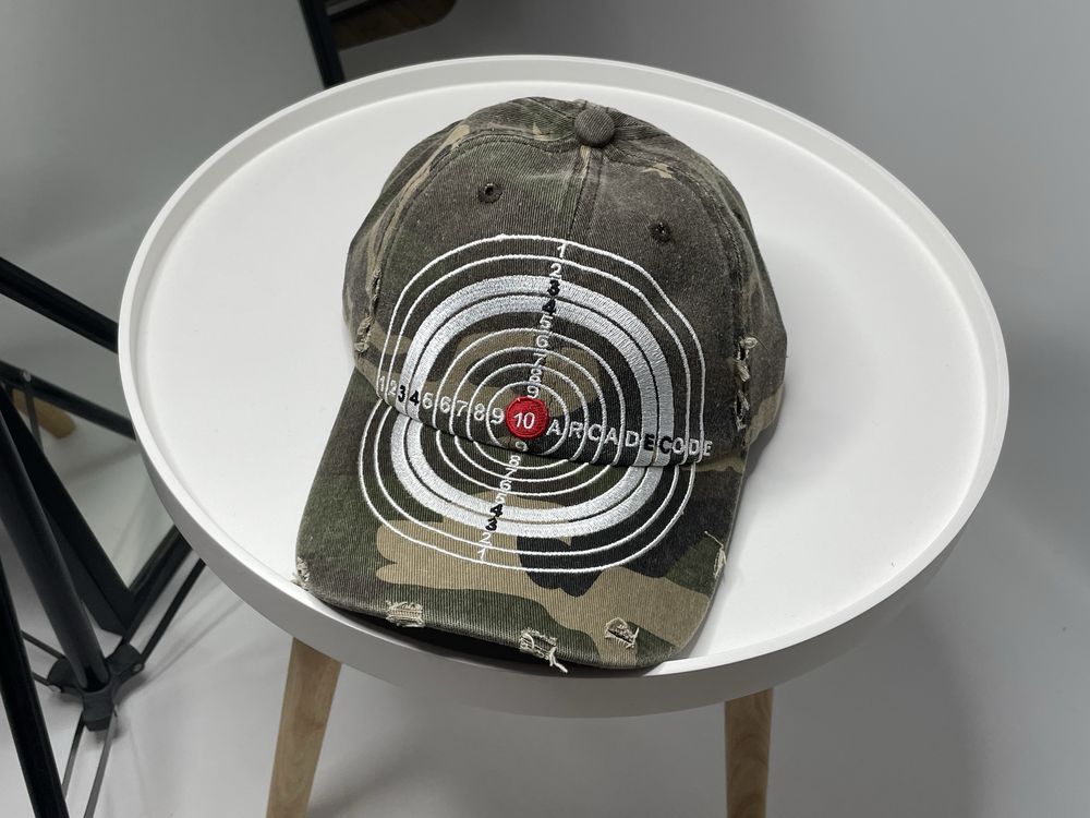 Кепка бейсболка Y2k distresed camo cap камо vetment balenc yzy racer