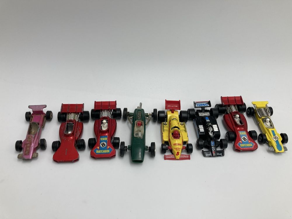 Wyścigówki Formula 1 zestaw 8szt Matchbox  i inne modele resorak