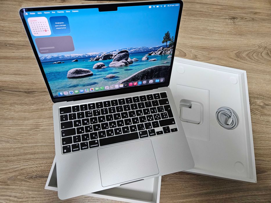 Macbook Air 13.6" (2024) M3 8 CPU/10 GPU •16Gb •512Gb