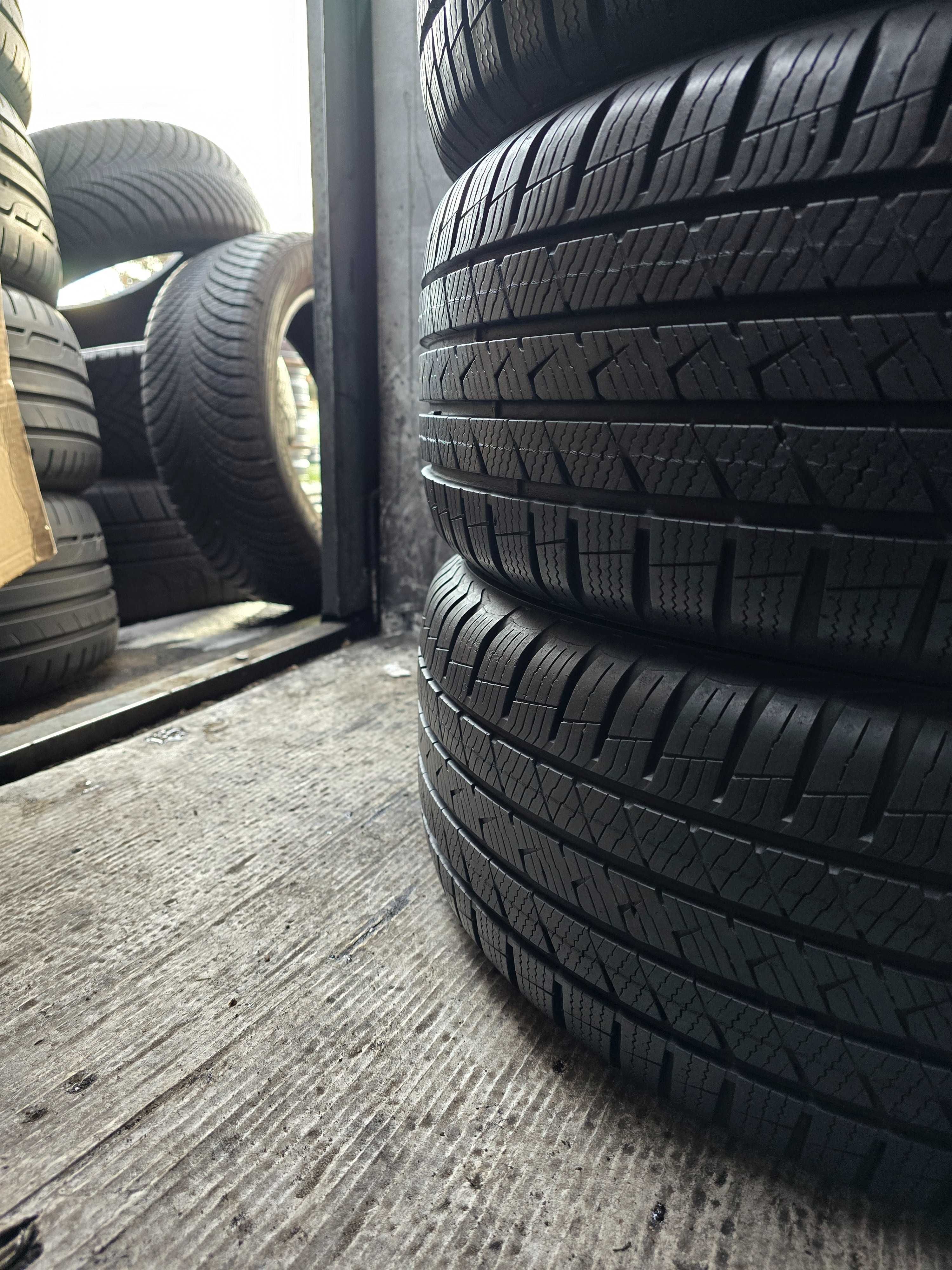 Sprzedam 4 opony 225/55 18" Vredestein wielosezonowe 19/20r
