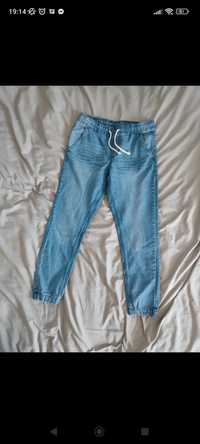 Spodnie jeansowe jogger